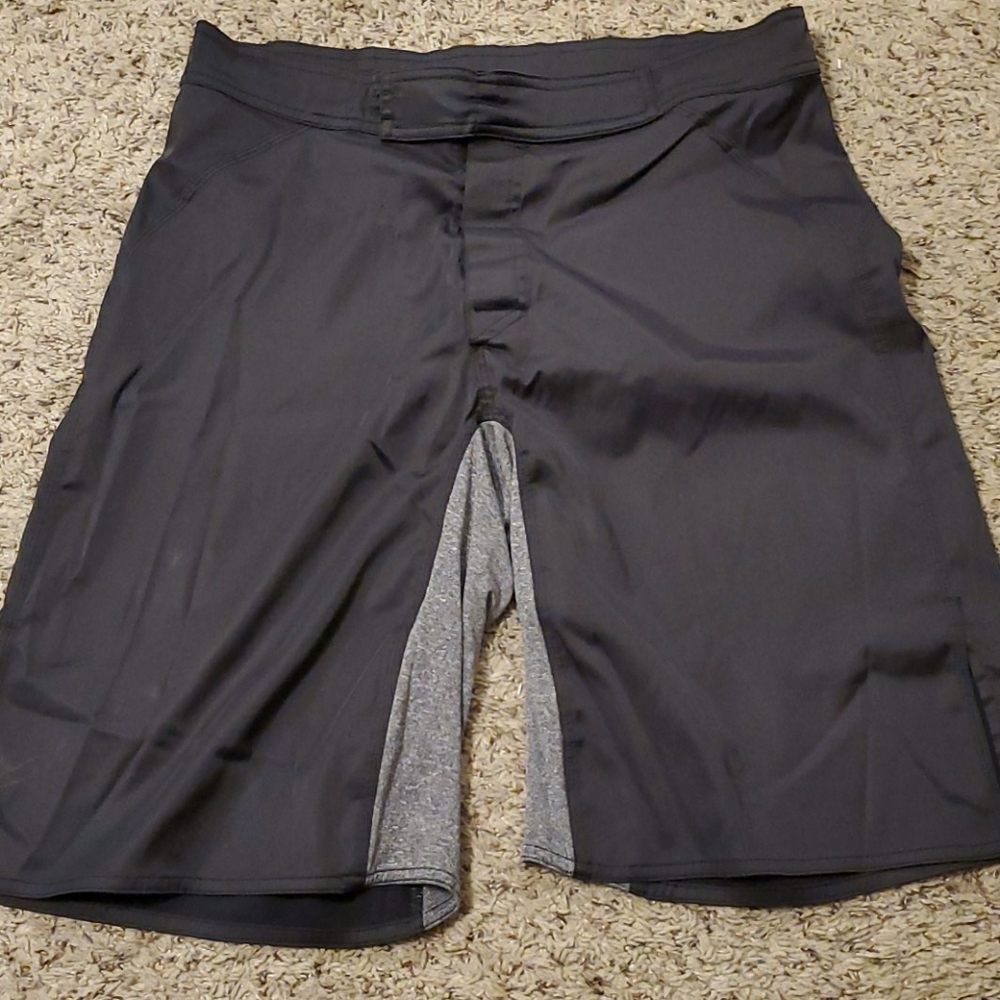 Reebok Mens CrossFit Athletic Shorts - Medium